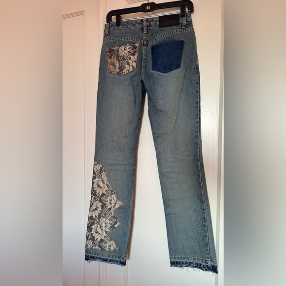 Express Jeans with lace accent Size 3/4 - Picture 2 of 9